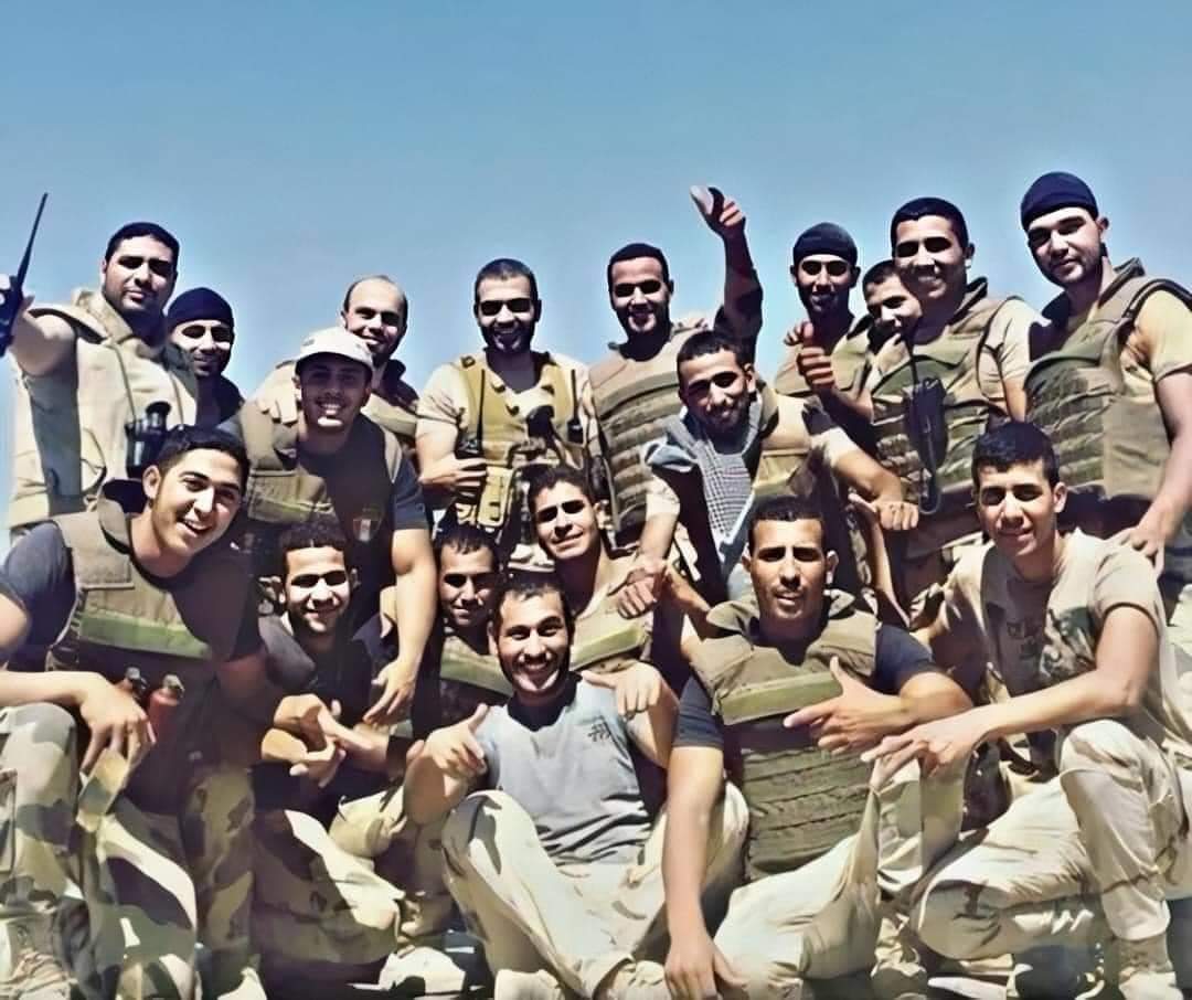 abomalak_22's tweet photo. و لا تحسبن الذين قتلوا في سبيل الله امواتا بل أحياء عند ربهم يرزقون 
شكرا لكل واحد ضحى و بيضحي من اجل كرامه الوطن 
شكرا القائمين على #الاختيار 
#peter_mimi
#Amir_karar
#Baher_Dwedar
#و_كل_صناع_العمل https://t.co/d8MKIHTJx6
