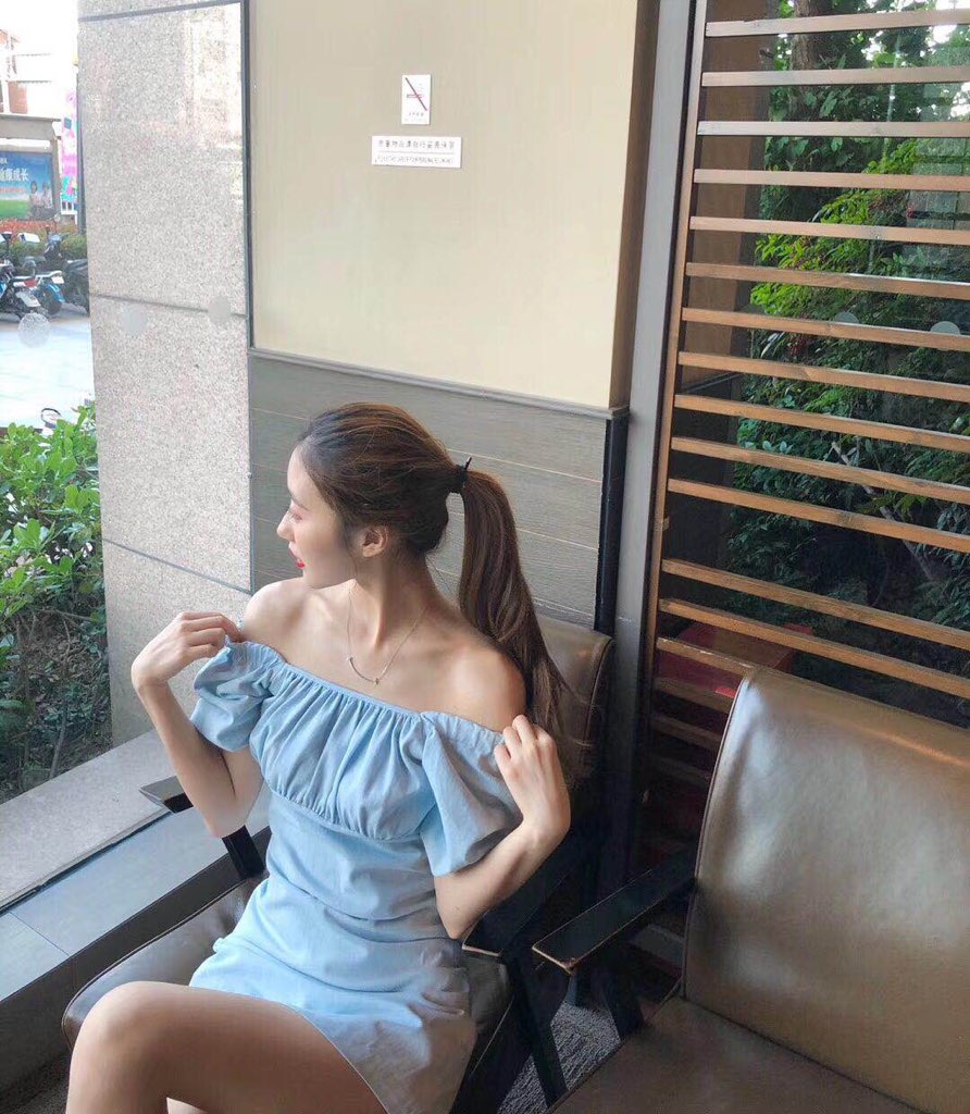 wal4h's tweet photo. 南京小姐姐真的很性感 https://t.co/MVgIVrU5O5