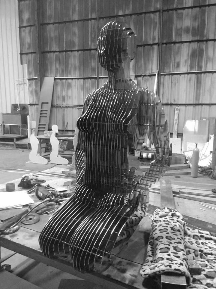 FoshanPutie_SS's tweet photo. Kneeling woman.
#art #artsculpture #sculptureart #stainlesssteel #metalart #metalartwork #sculpture #putie #polished #welding https://t.co/3EZjHA3Pbw