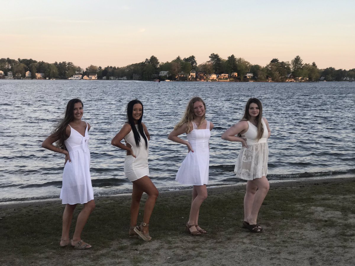 2020 Shepherd Hill Senior Cheerleaders! Congratulations ❤️💛🤍