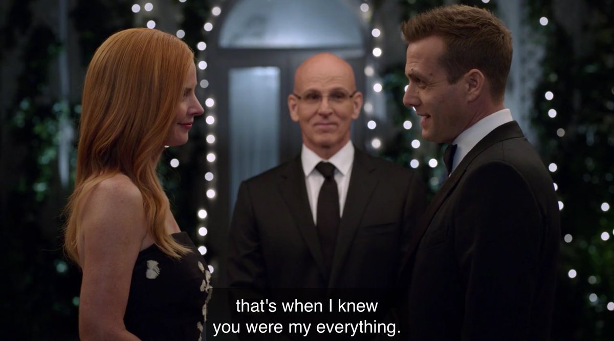 ClassicCihan81's tweet photo. My favorite idiots did it!! 💍🤴🏻👸😭❤️❤️ #Darvey #Suits9 #SuitsFinale https://t.co/5bLKZMHoCk