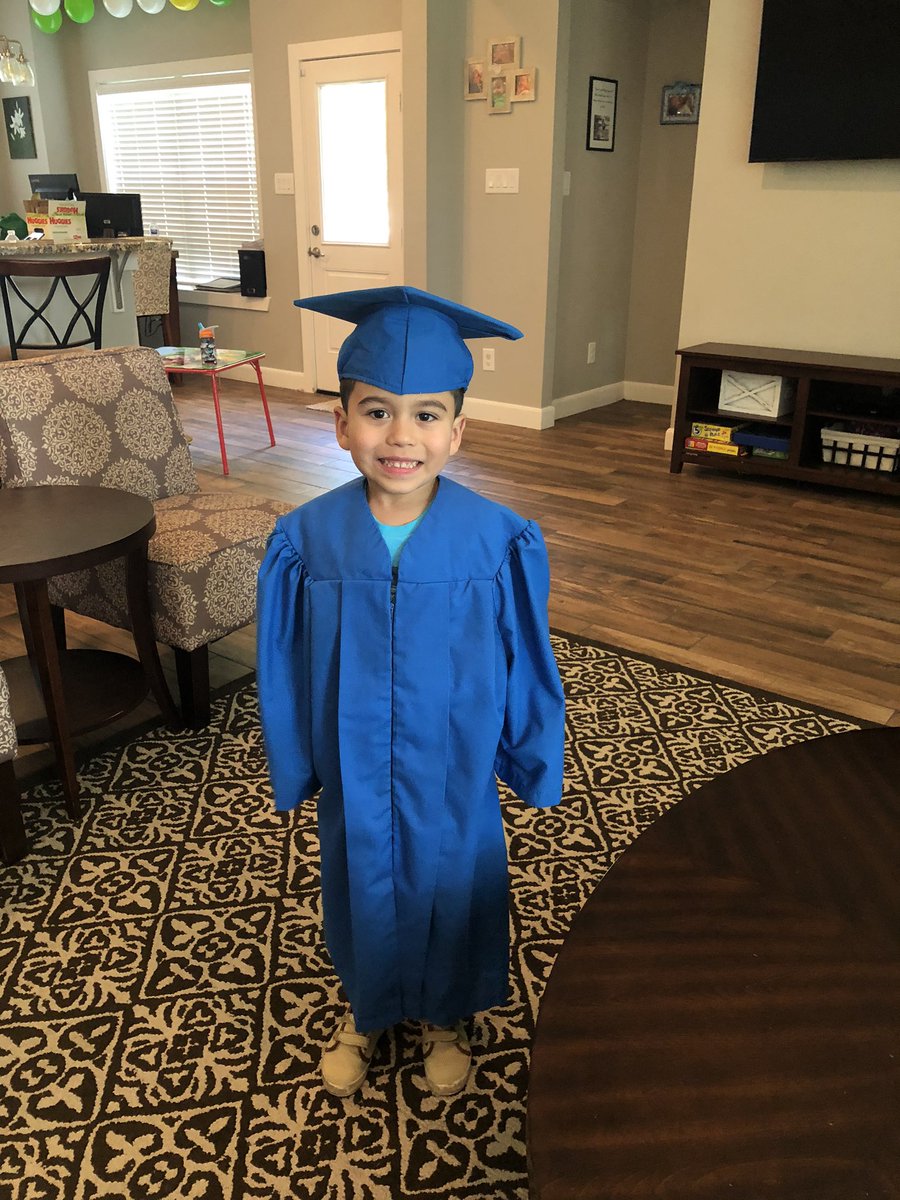 MamaAlam4's tweet photo. #PreKgrad #Kinderbound @CFISDELC2 @MrsRamosCFISD @crazy_n_prek Thank you all for the fun, learning, and memories! https://t.co/sh1M2En4YP