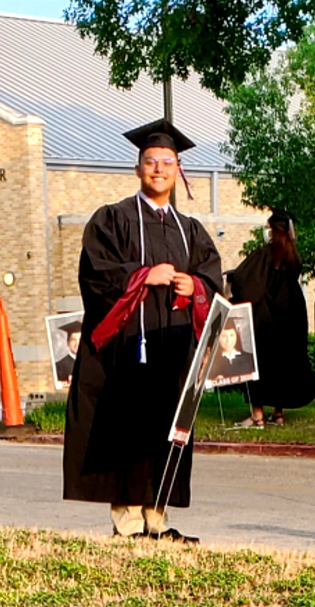 LopezSpartans's tweet photo. Proud of my son @DomLiceaga it's been a long journey and now it's time to start the next chapter of your life https://t.co/J3HOHQcdh1