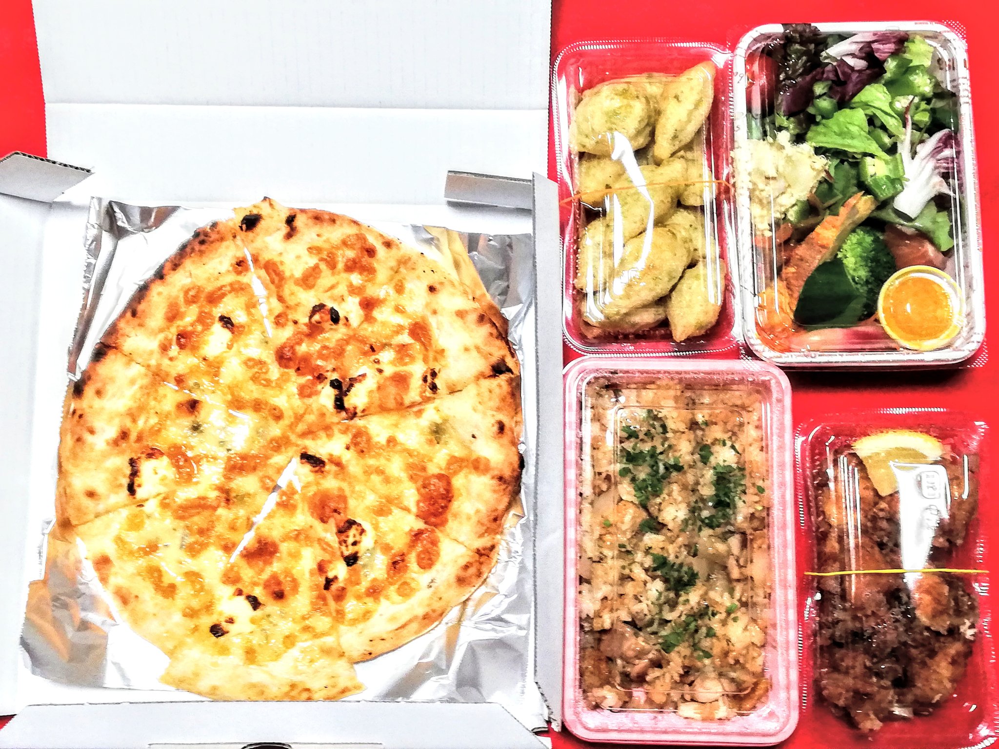ぐるめ部長のほぼ高槻グルメガイド ブログを更新しました T Co Andpe4ao7s Let S Takeout もちもちゼッポレ Amp 税別 500ピザ パスタコーヴォ ピッツェリアスオナーレ 大阪府 高槻市 芥川町 ピッツェリア イタリアン 高槻