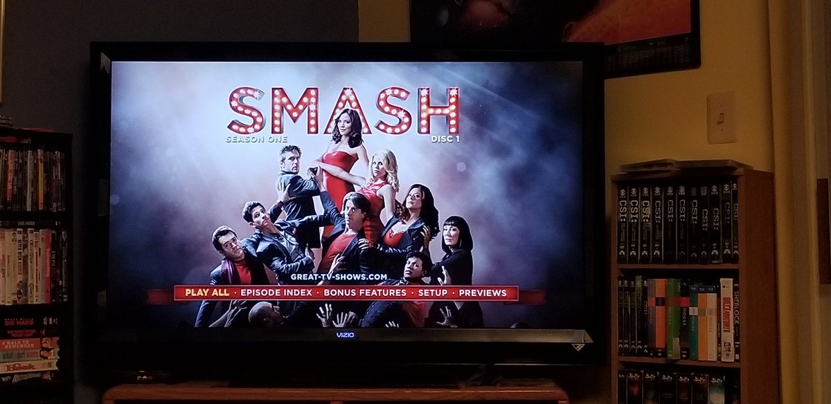 Mikey_Marx's tweet photo. Time to watch @NBCSmash after #BOMBSHELLinCONCERT last night @katharinemcphee @meganhilty @RazaJaffrey @DebraMessing @briandarcyjames @jaimecepero @anjelicahuston @leslieodomjr @WesTayTay I really do miss this show so much. Wish it hadn't ended. https://t.co/1DNiUaS0Nm