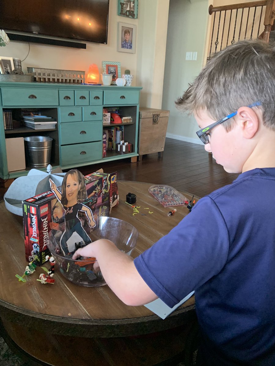 CoolMrsPool's tweet photo. Bunny ears and Ninjago. Yep. That’s about right! ❤️ U Calen! @inetradn #TEAMMinshew https://t.co/lr3c6deCTy