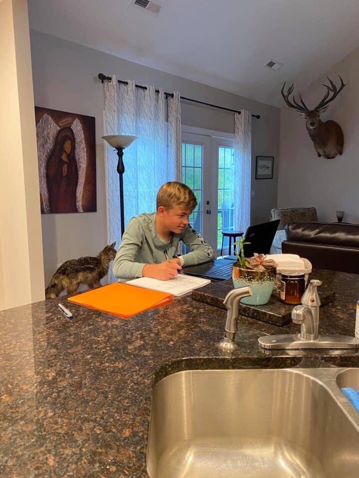 virginiafccla's tweet photo. These #FamilyAndConsumerSciences students and members of the 2020-2021 #VAFCCLA State Executive Council participated in the @NationalFCCLA webinar on #FCCLA parliamentary procedure tonight! It was good to see our friend Zack Love and hear your voice, @FCCLAPresident! #FCCLAfamily https://t.co/BQ4tsNd4L8