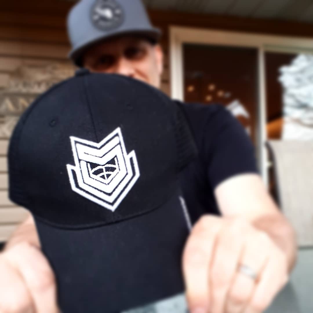VintageGoalie's tweet photo. With all necessary safety measures in place, I am happy to hear that Dave's #GoaliePerformance Center is open! Head over to his Twitter page👉 @stathos75 for the latest updates and announcements📣. #staysafe #supportsmallbusiness #Ottawa #GoalieTraining https://t.co/gwakj2N4on