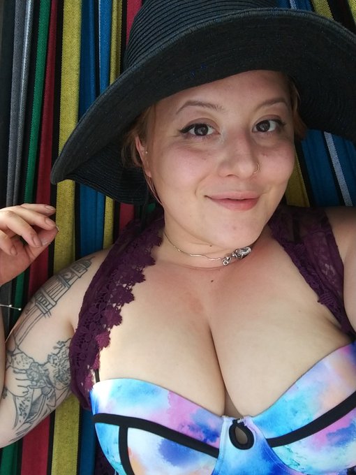 Hammock time after a long day of #gardening How are you spending your time? https://t.co/pTZYGB75HM<a href="/tag/gardening"class="tags">#gardening</a>