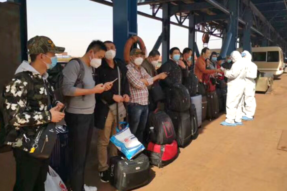 angloeasterngrp's tweet photo. We are happy to report our first crew change in China since the height of Covid-19! 13 crew members recently signed on and another 13 signed off the bulk carrier MV BLC Third at Caofeidian, Hebei. Everything ran smoothly, so may this be the first of many! #crewrelief #crewchange https://t.co/EANQva6q1z