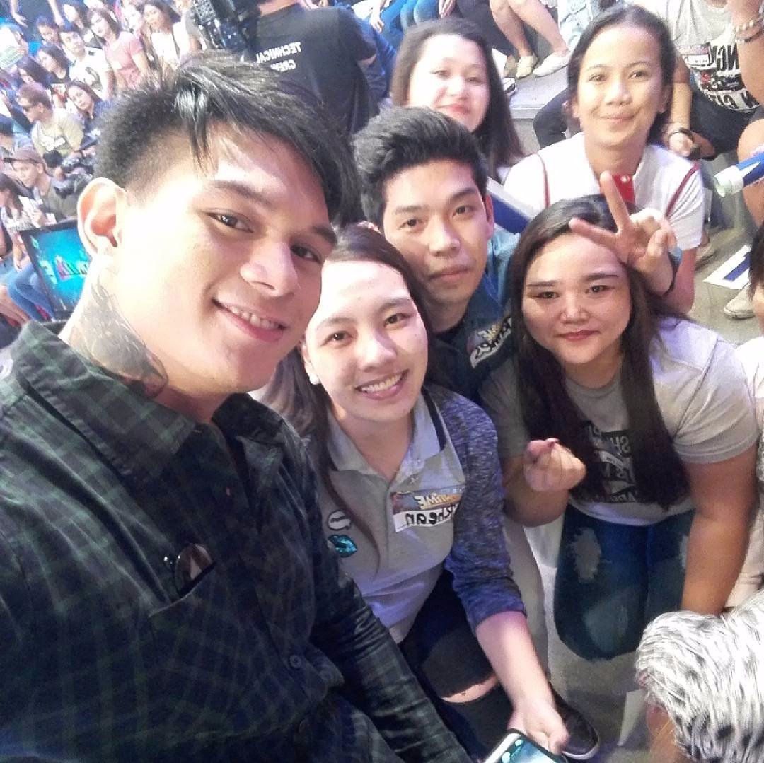 AnneGuiao_'s tweet photo. Miss you Showtime Fam ❤ miss na din namen magpunta sa studio 😔 @itsShowtimeNa https://t.co/FBLHshuxNg