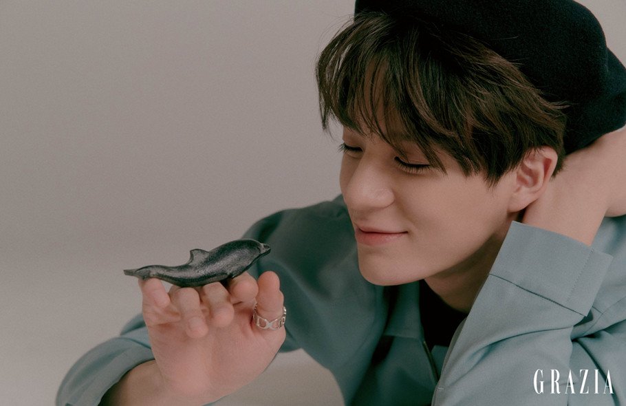 jeno has a lot of acting and modelling potential. he made different cameos like the one in "a team" and had one solo shoot with grazia but thats all we've heard from that side