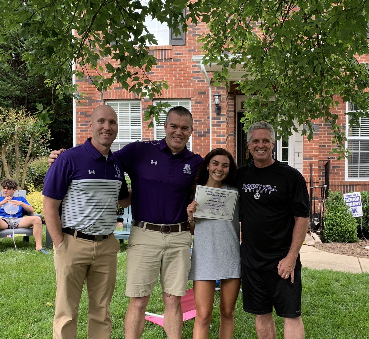 🏊‍♀️Katherine Kirsch (Women’s Swimming)🏊‍♀️
Athletic Booster Club Scholarship Recipient! 👊 #ClassOf2020