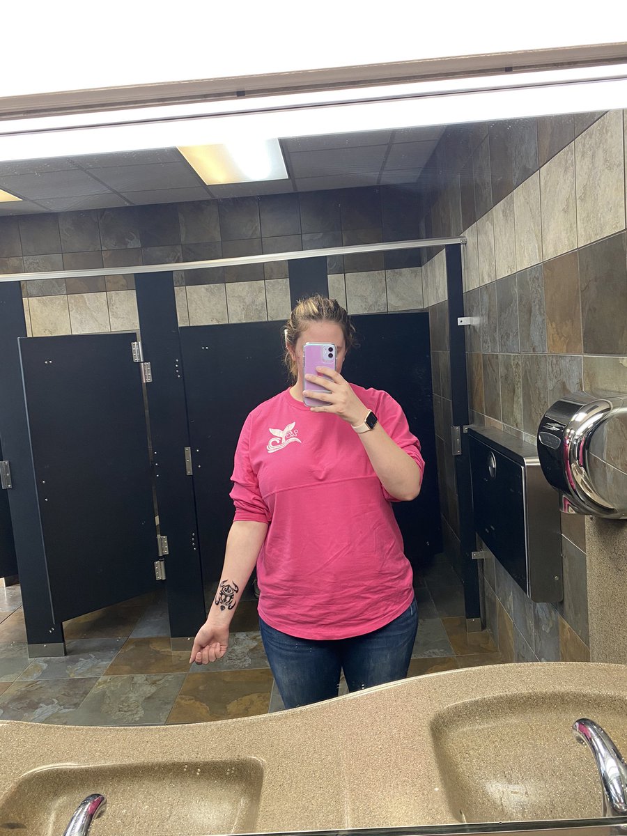 headder19's tweet photo. I’m ready for more tattoos 😭😭 https://t.co/fzCaRLtPhN