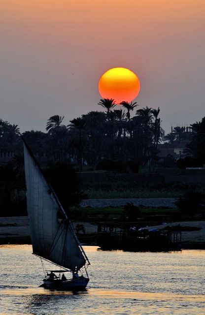 There is no shortage of fantastic sunset views in Egypt ... all are fantastic ...