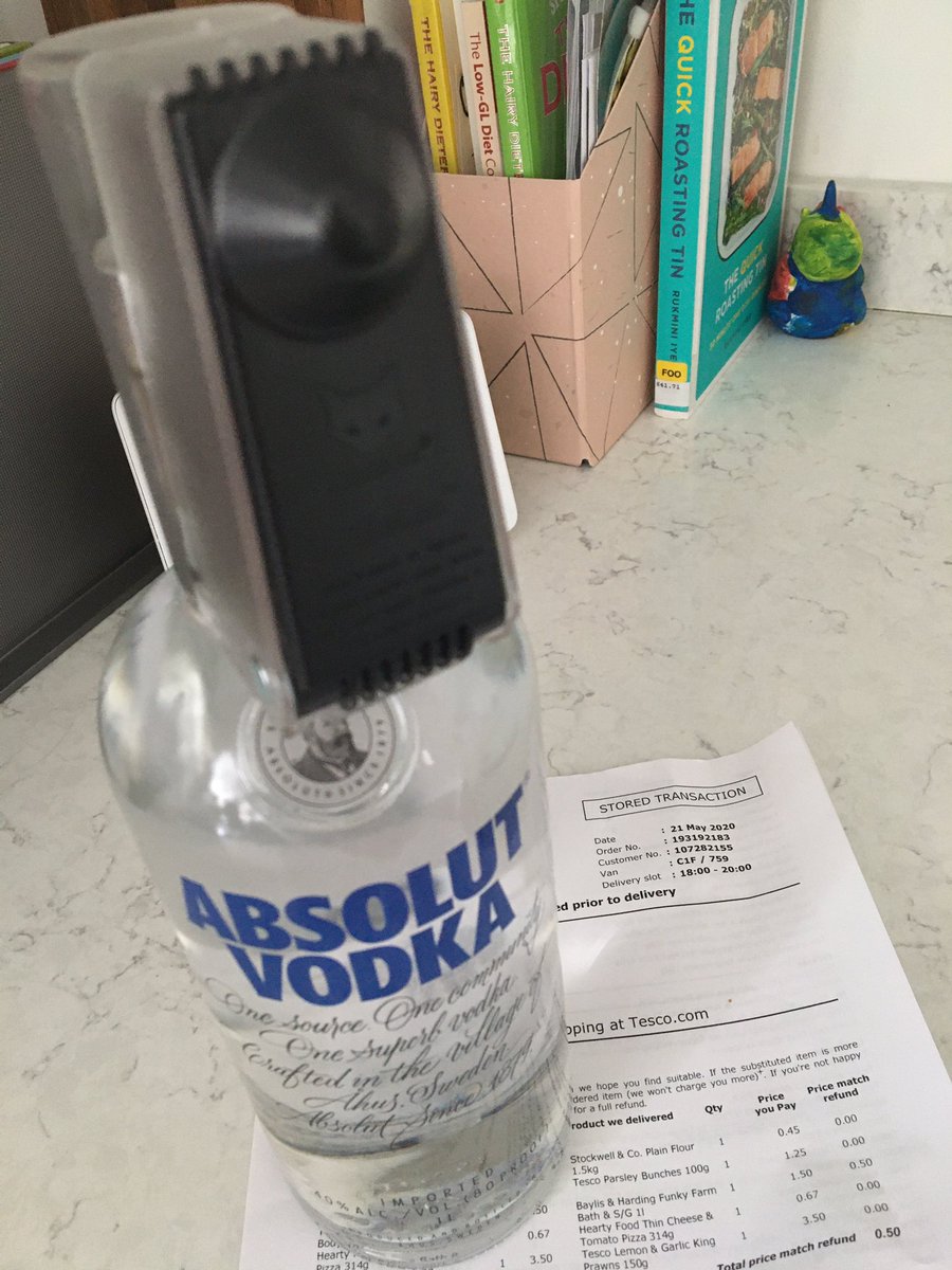 hanwantodd's tweet photo. @Tesco when unpacking my click and collect order, I found this hadn’t been taken off 😒 https://t.co/S8ZDsgfjBe