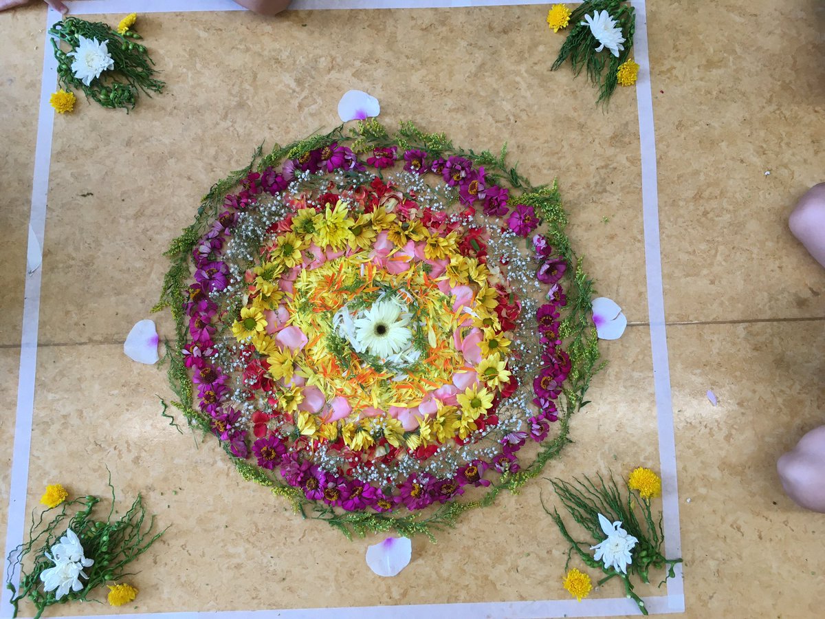 KennyAndersen2's tweet photo. G2 creating and appreciating cultural art forms in HWEO. “Our mandala represents trash because we collected the parts no one wanted instead of using new flowers to show we value nature.” #uniquelyunis #TeachSDGs #pypchat https://t.co/LKE7QA1TIi