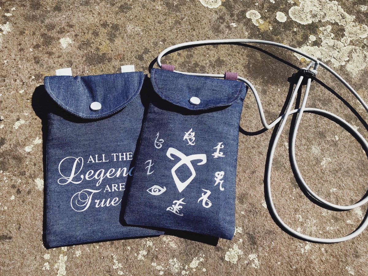 FandomisedShop's tweet photo. https://t.co/EBMOn5qkJS Some new fannish content with our newly handmade Shadowhhunters cellphone bags. #handmade #fandomised #shadowhunters #cellphonebag https://t.co/RR0Was7Ckb