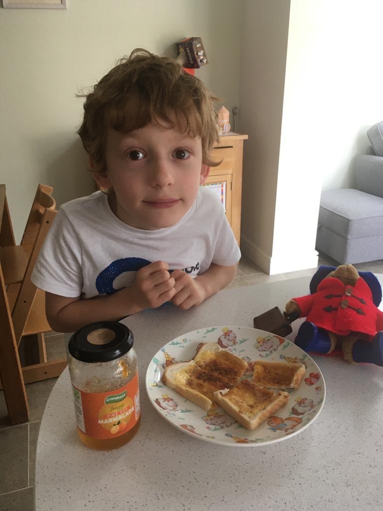 landscapecorner's tweet photo. Help a brave little boy and Paddington fan @henry_the_brave who is fighting cancer celebrate his 5th birthday on 23May by sharing a photo via #5forHenry of you eating marmalade (or jam) sandwiches &amp; by donating £5 to Henry’s vital treatment fund. Text marmalade to 70085 Thank you https://t.co/OGg1xy6ITH