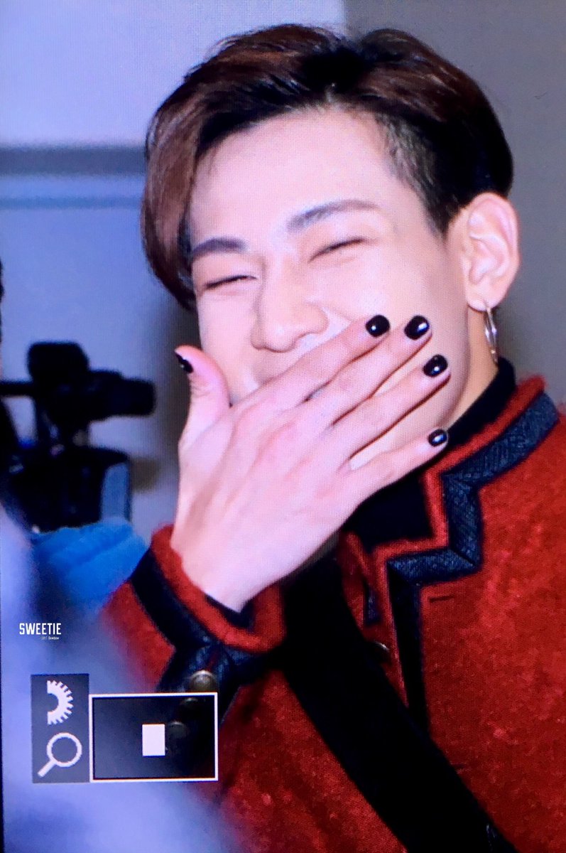 the nail polish... we miss her #GOT7    #Bambam  @GOT7Official