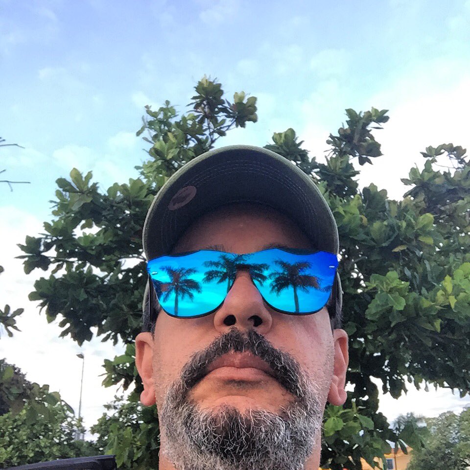 gfueyo's tweet photo. @nnetoo @RenovablesM @accordeonher0 @Alobato07 @nicomeo @moisesrosado @gssolar1 #ElSolEsDeTodos nomino a @todopinchefeo @Crayonmorado @Koqewiz
#SolarPowerGroup https://t.co/FBOh4rU5Rd