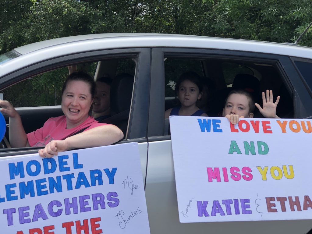 lana_fincher's tweet photo. Today was so bitter sweet. Getting to see all the kids and their families was wonderful. And getting to spend some time with our staff family was much needed! We will be together again soon! #WeAreModel https://t.co/jLDtspR2Yj