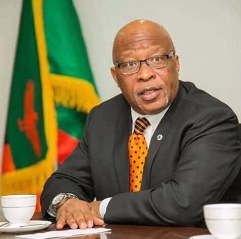 Sinjela's tweet photo. New Hope MMD President Dr. Nevers Sekwila Mumba https://t.co/mjiGs1BxQr