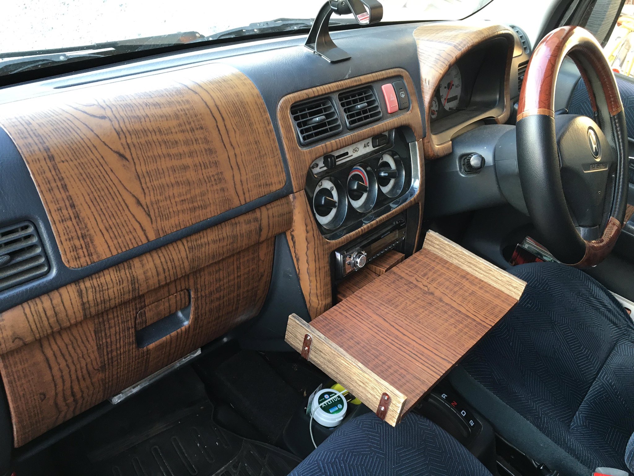 Tadiychannel タディチャンネル 愛車のバモスを素人diy でキャンピングカーにしています 現在の車内はこんな感じです まだまだ足りないところばかりですが お気に入りの秘密基地になってきてます 車中泊行きたいなぁ T Co 2foiwvbxfp Tadiychannel タディチャンネル 愛車のバモスを素人diy でキャンピングカーにしています 現在の車内はこんな感じです まだまだ足りないところばかりですが お気に入りの秘密基地になってきてます 車中泊行きたいなぁ T Co 2foiwvbxfp