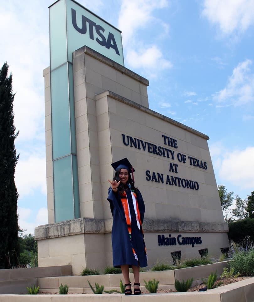 popceptive's tweet image. Latinas have some of the lowest percentage of graduate degrees compared to others. In 2013, just 4 percent of Latinas had completed a Master’s degree or higher by age 29.

Today I am proud Latina who has completed her MA by age 23! #FirstGenGraduate
 #HEBGraduation #Sweepstakes