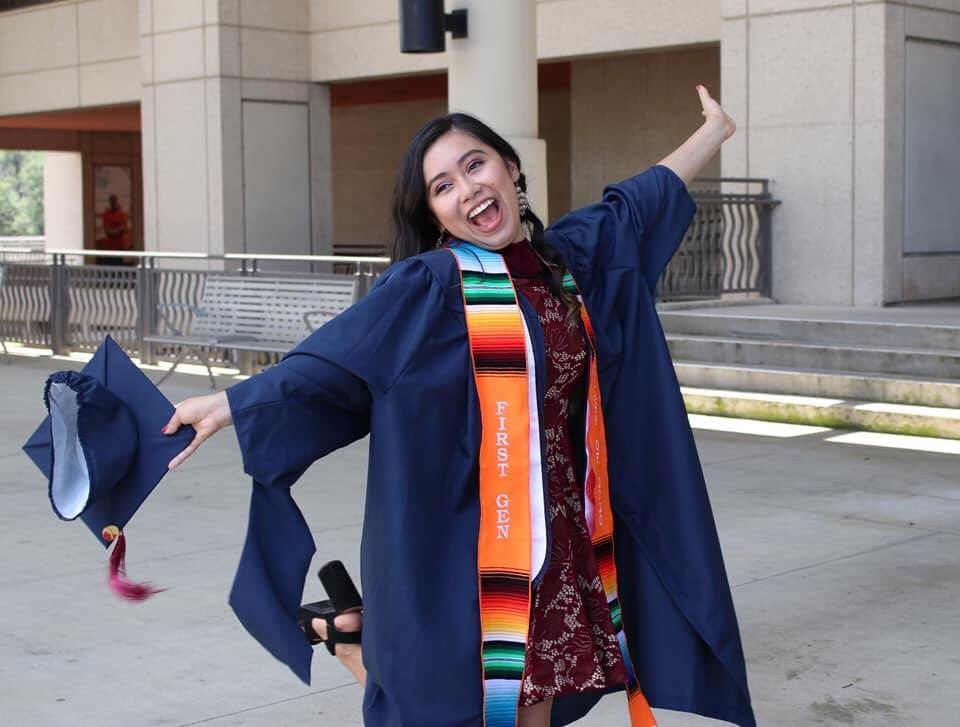 popceptive's tweet image. Latinas have some of the lowest percentage of graduate degrees compared to others. In 2013, just 4 percent of Latinas had completed a Master’s degree or higher by age 29.

Today I am proud Latina who has completed her MA by age 23! #FirstGenGraduate
 #HEBGraduation #Sweepstakes