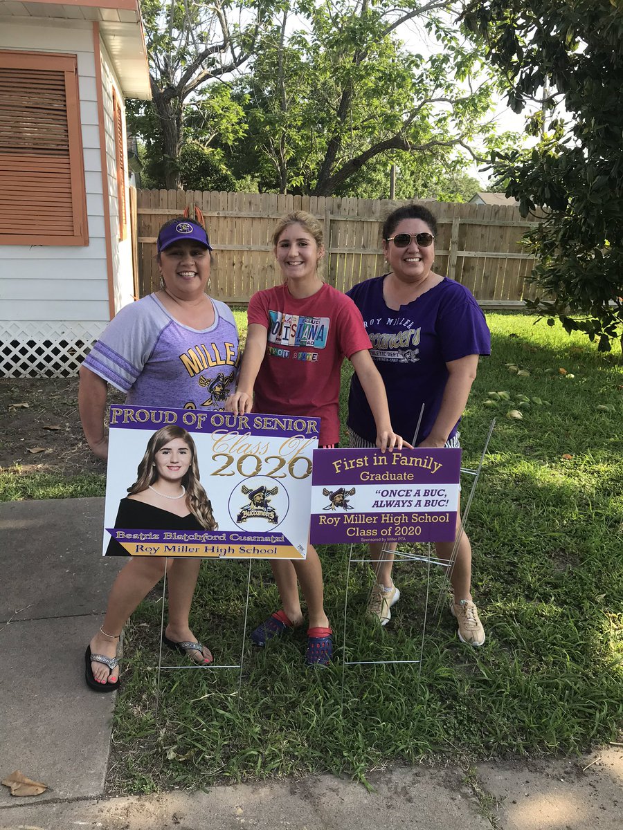 BucsHs's tweet photo. We love our PTA parents who purchased yard signs for the “First in Family” graduates and joined us to surprise students at homes. Nurses, teachers, clerks and others took time to  brighten the days of the seniors by delivering their personalized signs. Teamwork! Go BUCS! @ccisd https://t.co/LrlLUmoEVm