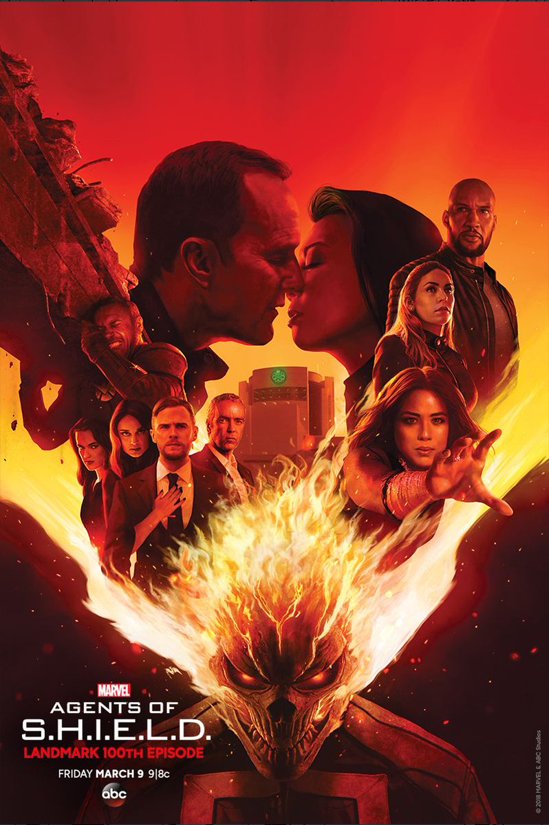 keshasbixch's tweet photo. #SHIELD100 si que fué una gran emocional fiesta para los fans, ellos tuvieron alfombra roja para disfrutarlo (obvio la única serie de Marvel en llegar al episodio 100), el recuerdo de #CoulsonLives, tuvimos posters, el casamiento más esperado, muchos recuerdos #AgentsofSHIELD https://t.co/QKmsI4I3Fp
