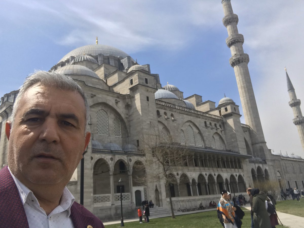 bakisimsekmhp's tweet photo. Allahım minareleri Ezansız,Gökyüzünü Bayraksız,Bizi Vatansız bırakma Allah’ım. https://t.co/zdoAs5dBBj