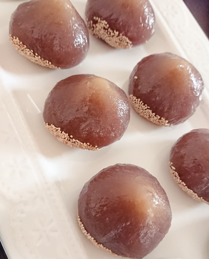 新商品のご紹介】 栗のしずく🌰✨ 栗の形のもちもちかわいい和菓子が