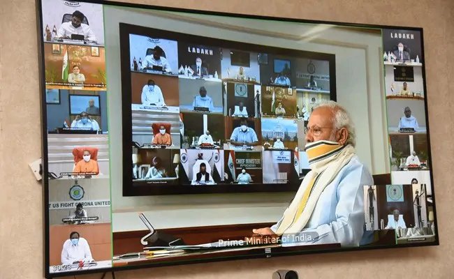 ndtv's tweet photo. "Kerala Chief Minister feels PM's meetings waste of time": Shiv Sena's dig at BJP https://t.co/MUUNCV2C2n https://t.co/BnqbiRsU3y