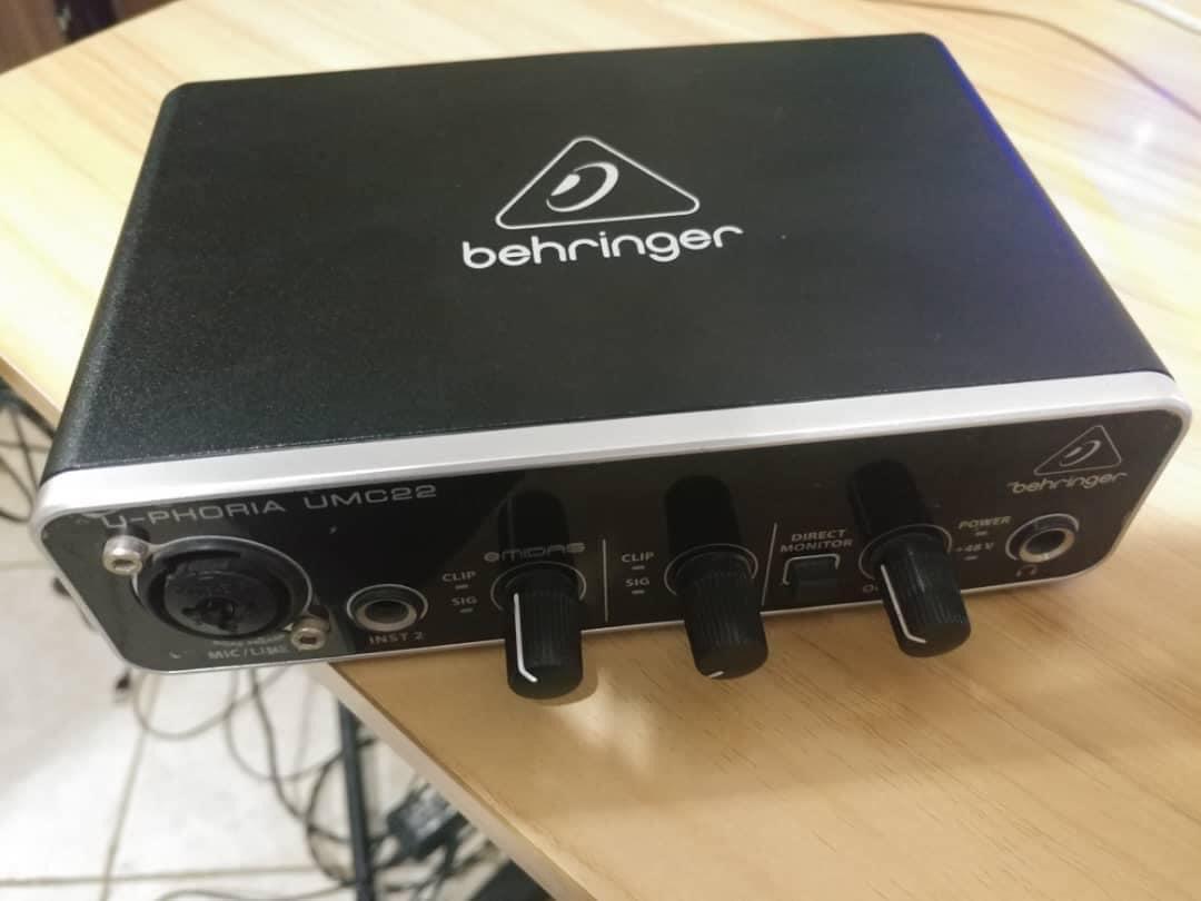 OlayOriginal1's tweet photo. Still going oo.. Cool prices for ur studio, audio equipments and musical instruments 
Contact 0274885846 https://t.co/k3pVlikuv3