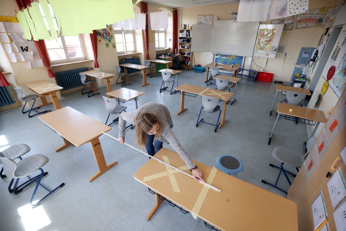 5. Tomando la distancia entre escritorios en Heppenheim, Alemania.