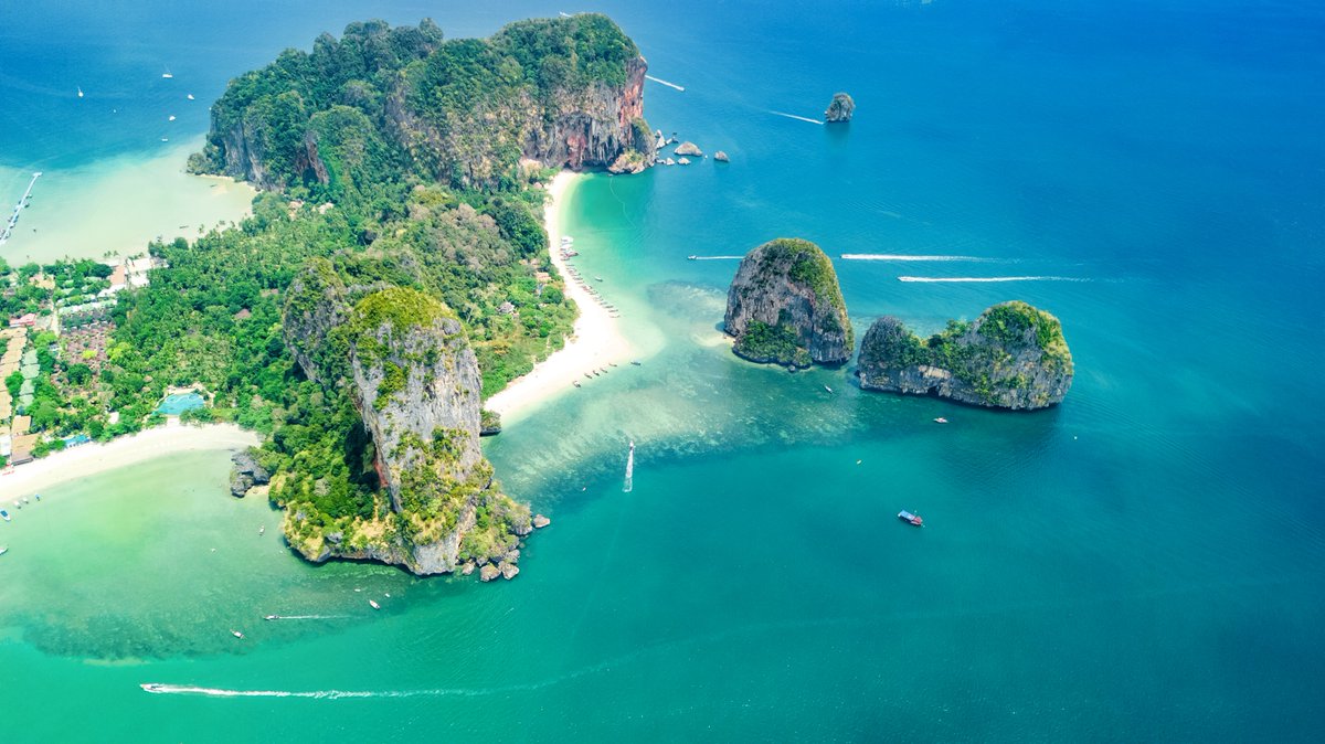 HippoOntour's tweet photo. #RailayBay, Krabi. Choice for me after Covid ended.
#travelthailand #Seathailand https://t.co/I7uZRYOQwM