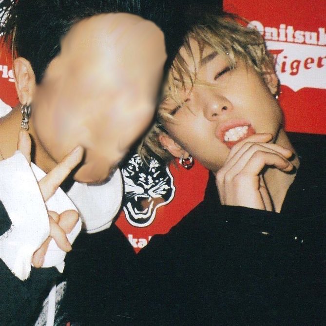 kjwfeed's tweet image. 