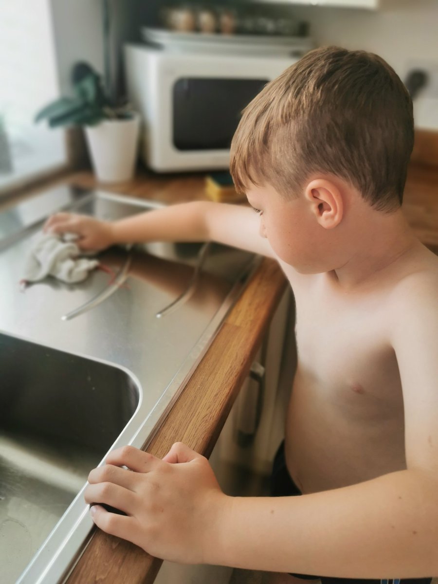 bernisha's tweet photo. @AnlabyPS Challenge accepted, Elliot really does help at home 🥰 Yesterday he cleaned the kitchen sides and the sink, and his favourite is reorganising the cushions on the sofa 😊 #littlegem https://t.co/lEfzGiGpp0