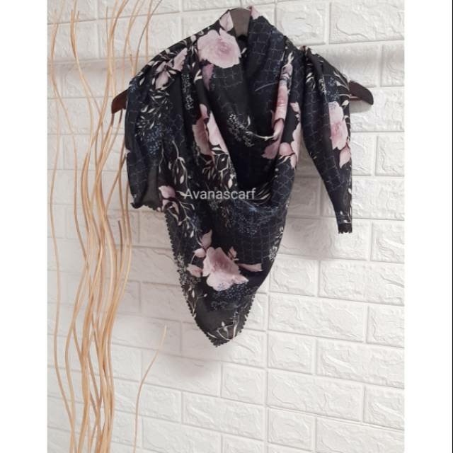 avanascarf's tweet photo. Saya menjual Dedaun scarf seharga Rp100.000. Dapatkan produk ini hanya di Shopee! https://t.co/HFuZtF52RU #ShopeeID https://t.co/APTvh9uQej