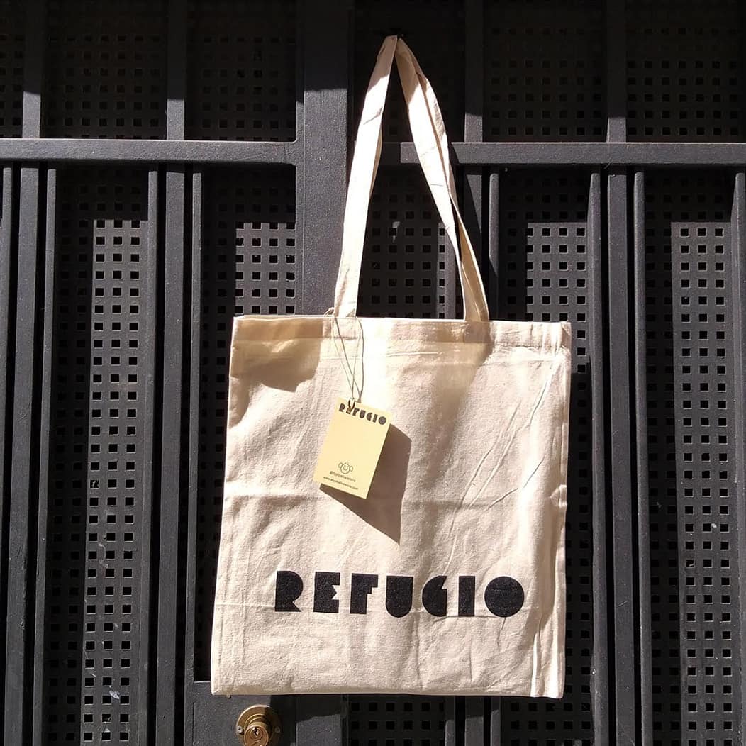 atypical valencia tweet media