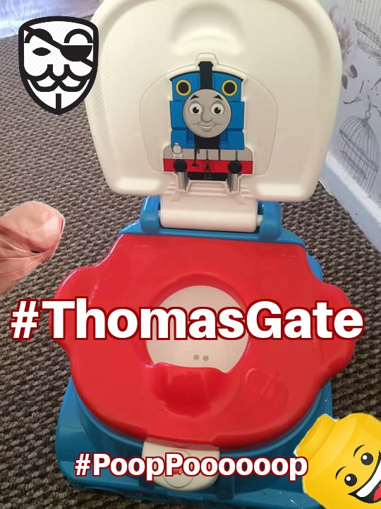 TrutherbotPyrat's tweet photo. #ThomasGate @Lulzx3 @RowanLoveAnon @PuckArks https://t.co/Xfr8XSbEY5