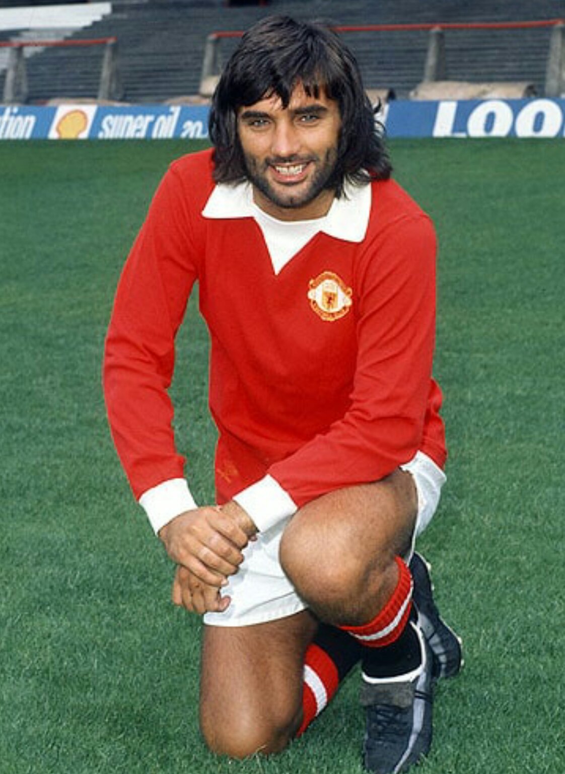 May22nd 1946. Arguably the greatest player ever. Footballing genius and icon. Happy heavenly birthday George Best. 