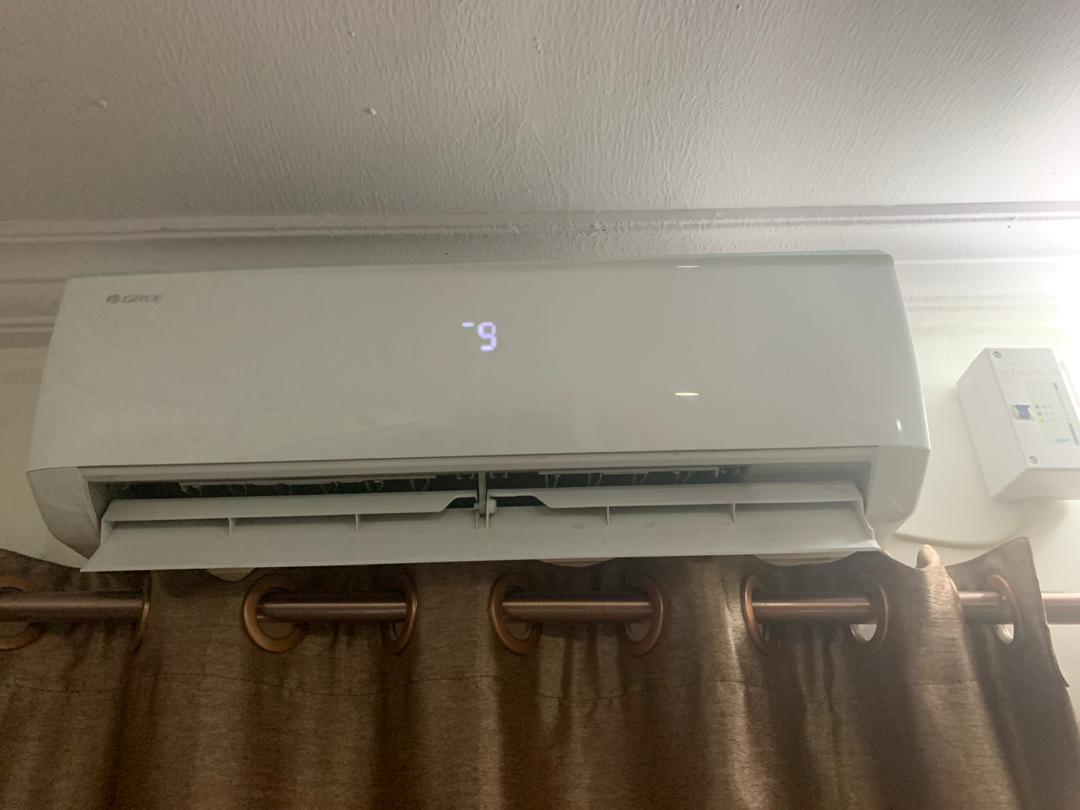 Dontee___'s tweet image. #Relocationsale I have 3 Units of 1.5hP GREE Air- Conditioner for sale at 80k each in Lagos. Call me on 09052279841 for enquiries. Thank you

#PlsRT