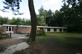Met het gezin op een unieke plek met heel veel ruimte op vakantie tijdens het #pinksterweekend? Boek dan De Kwartjesberg! Meer informatie is te lezen op onze website onder het kopje Gezinsverblijf. kwartjesberg.nl/gezinsverblijf