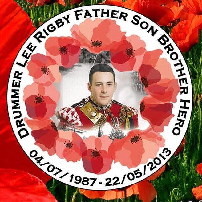 blueheart1872's tweet photo. 7 years ago today Fusilier Lee Rigby was brutally murdered in #woolwich 
Show your support for Lee's family and RT please 🙏❤️🇬🇧

#WeWillRememberThem
#LeeRigby https://t.co/019APunA6C