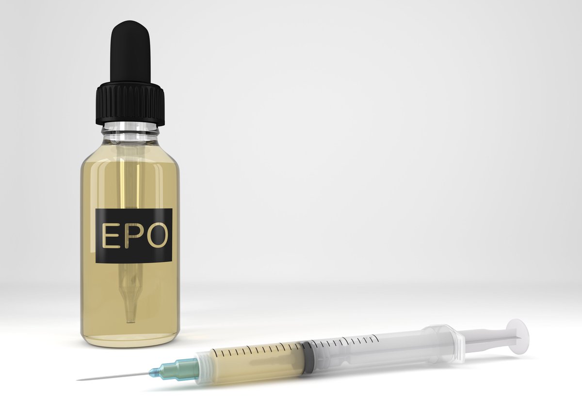 L'EPO est souvent couplée avec l'hormone de croissance pour de meilleurs résultats. Cette EPO est utilisé aujourd'hui sous 180 formes différentes , et elle est utilisé en micro-dose pour devenir invisible lors des contrôles.