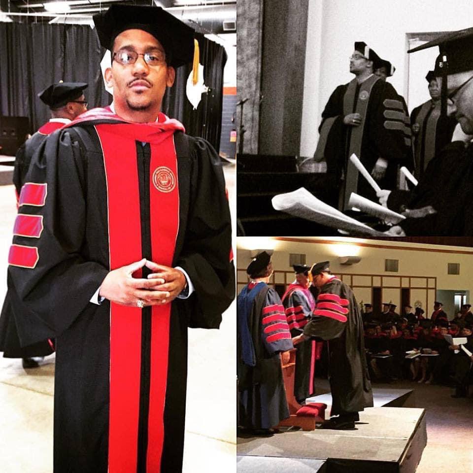 drjohntyus's tweet photo. 5 Years ago today....I became a Doctor! #BreakingGenerationalCurses #GraduatingClass #BlackPhd #Educated #drjohntyus #earnedDoctorate https://t.co/BPidYtUcQd