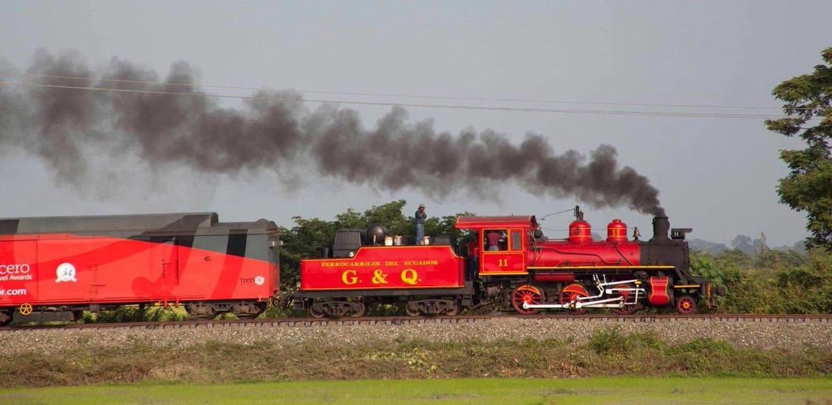 Rafael Correa tweet media